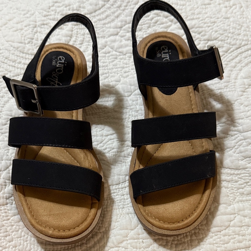 Women's Black Sandals